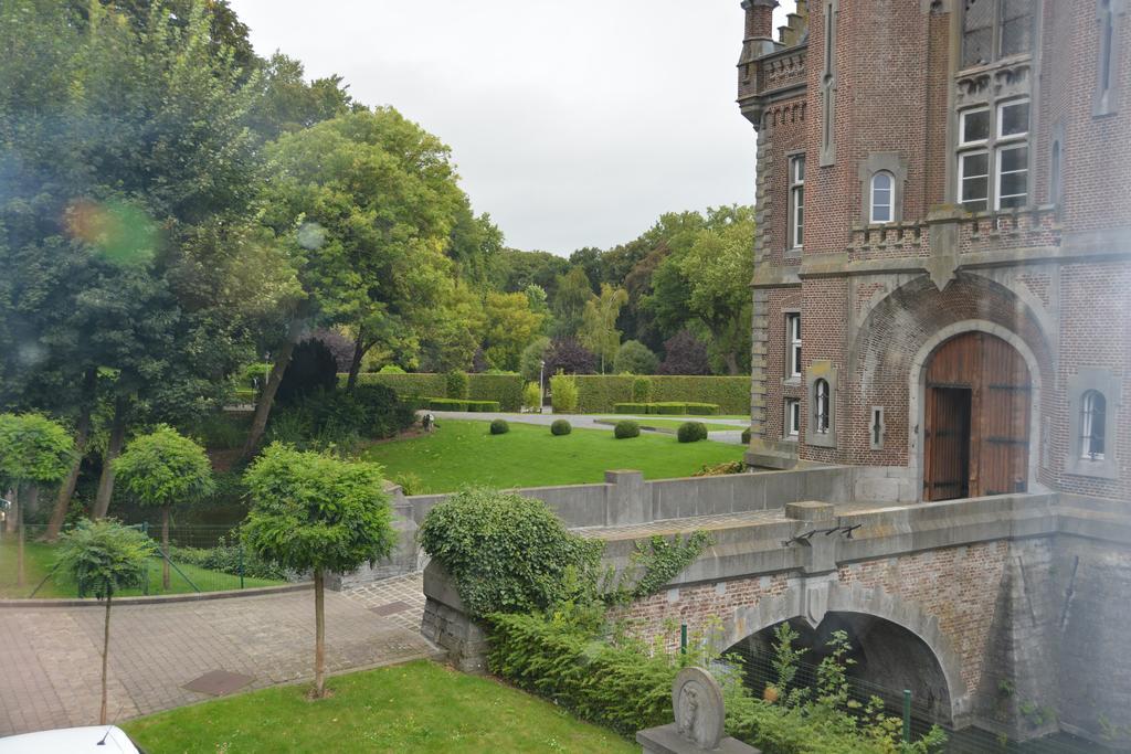 Haras Des Chartreux Hotel Estaimbourg Eksteriør billede