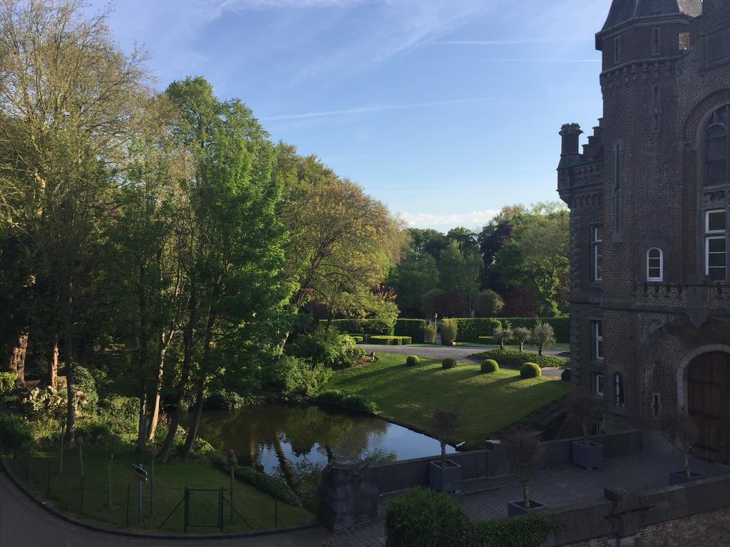 Haras Des Chartreux Hotel Estaimbourg Eksteriør billede